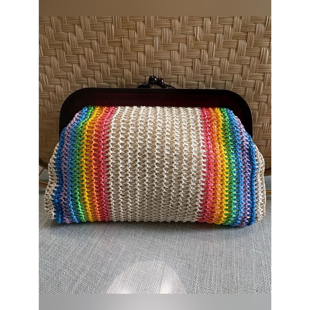 Vintage Rainbow Straw Clutch Purse Retro Hong Kong Woven Lucite Frame Kiss Lock
